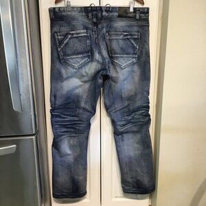Beat & Rhythm Zipper Detail Distressed Moto Jeans